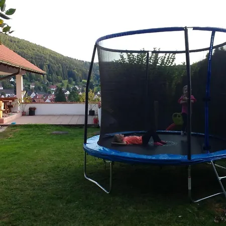 Mayntz' Albjuwel Apartment *